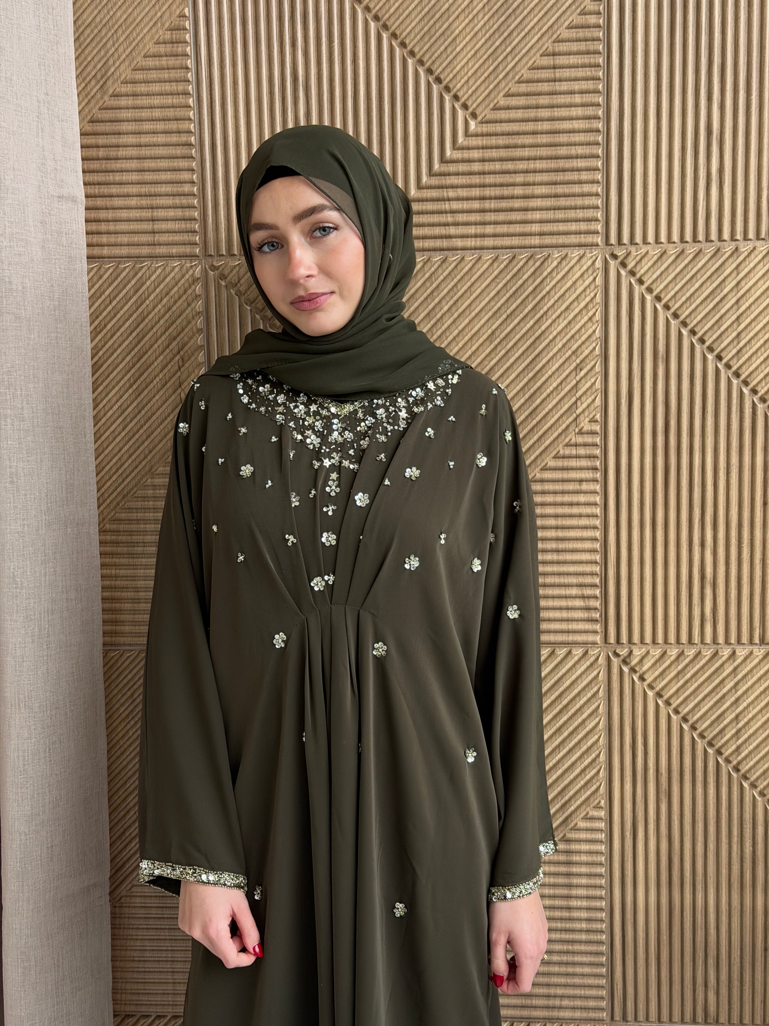 Madinah Abaya - Pre-order only