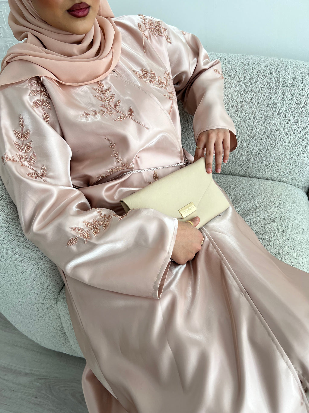Riyadh Abaya - Blush Beige
