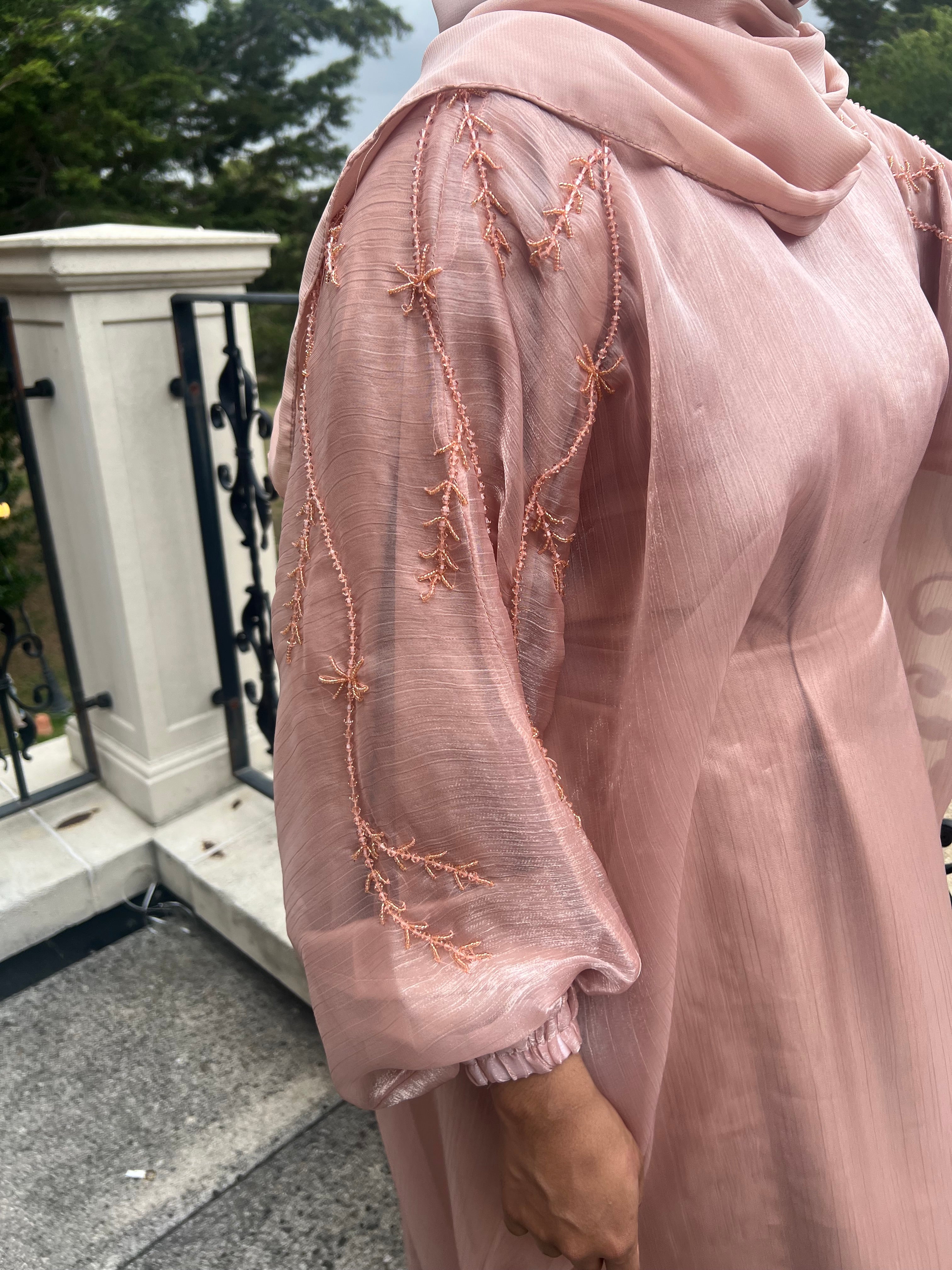 V1 Doha Abaya - Soft Cocoa